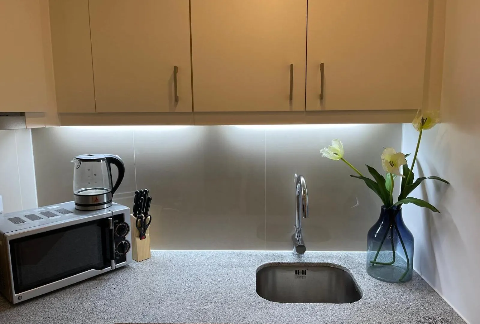 Cozy 1 Bedroom Condo In Uptown Bgc Μανίλα Φιλιππίνες