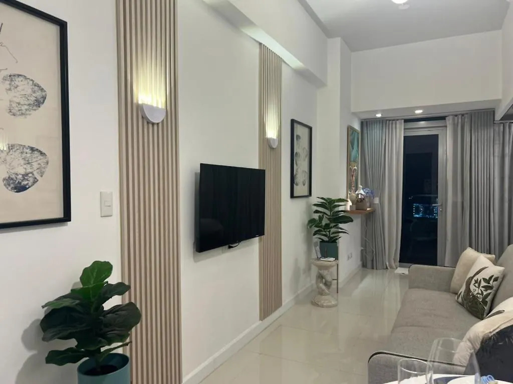 Cozy 1 Bedroom Condo In Uptown Bgc Manila