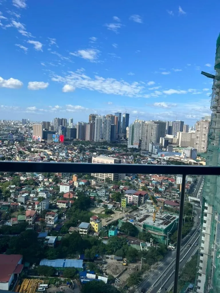Apartment Cozy 1 Bedroom Condo In Uptown Bgc Manila